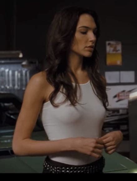 gal gadot pokies